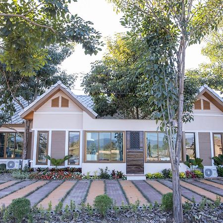 Mana-An Lake Hill Resort Villa Chiang Mai Exterior foto